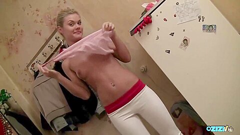Sneaky Wooer At Shaved Video